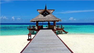 Arrival jetty photo of resort island