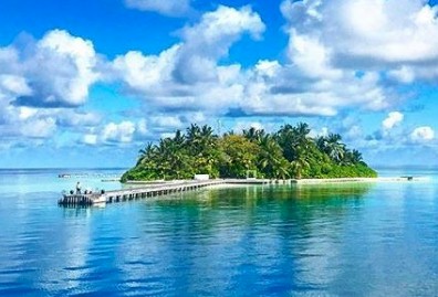 Arrival jetty photo of resort island