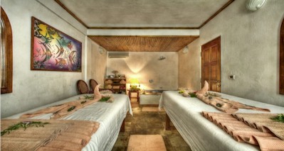Photo of a resort spa treatment room