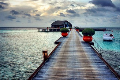 Arrival jetty photo of resort island