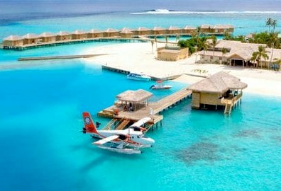 Arrival jetty photo of resort island